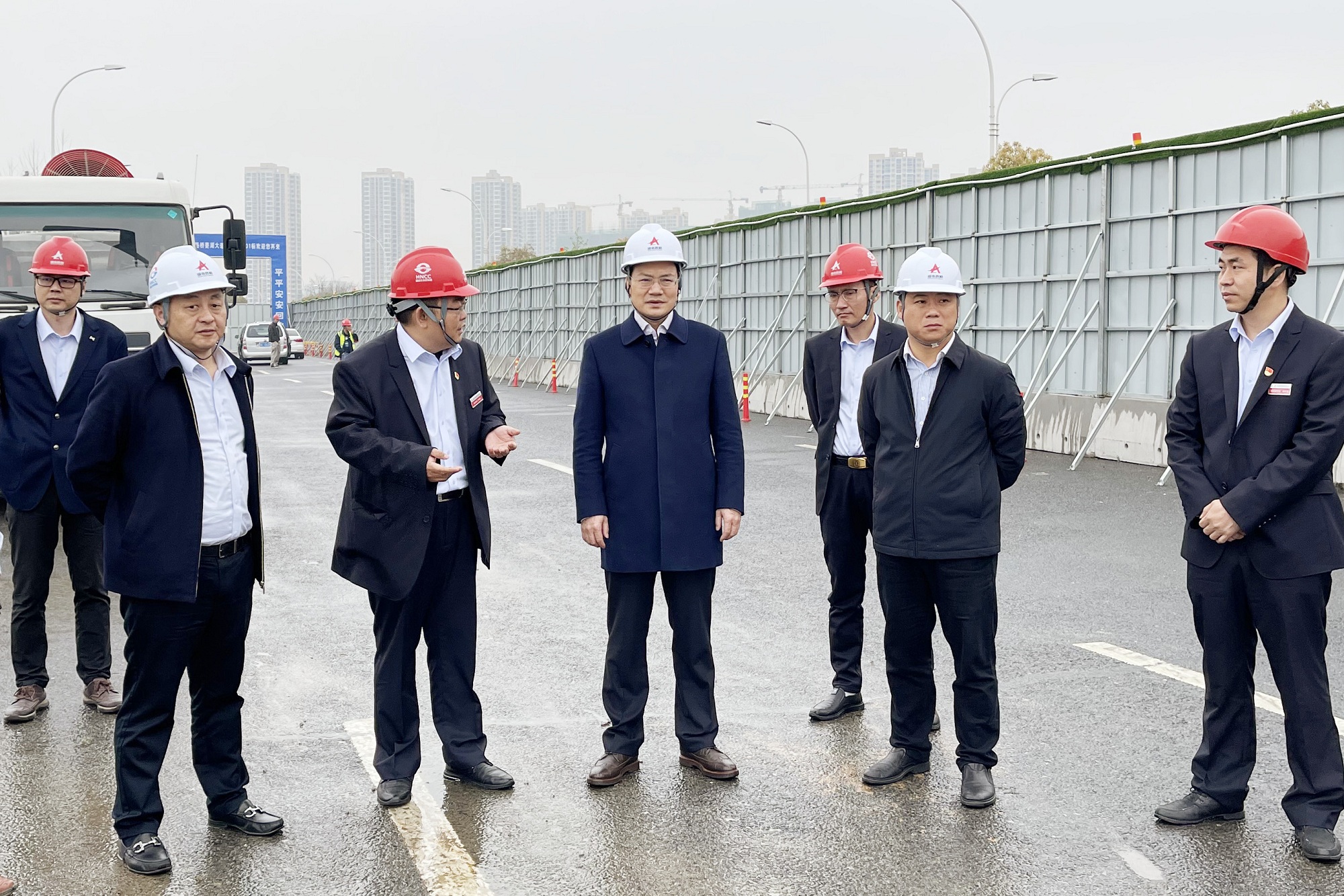 20210406535530.jpg 楊宏偉赴無錫菱湖大道項(xiàng)目_副本.jpg