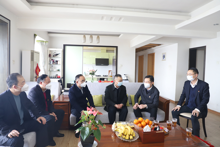 20230116688250.jpg 慰問(wèn)周華山_3234.JPG