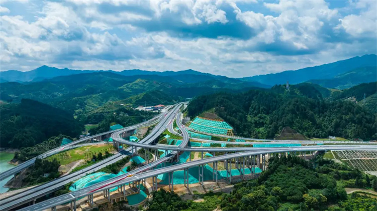 20240605897642.jpg 640 (1).jpg