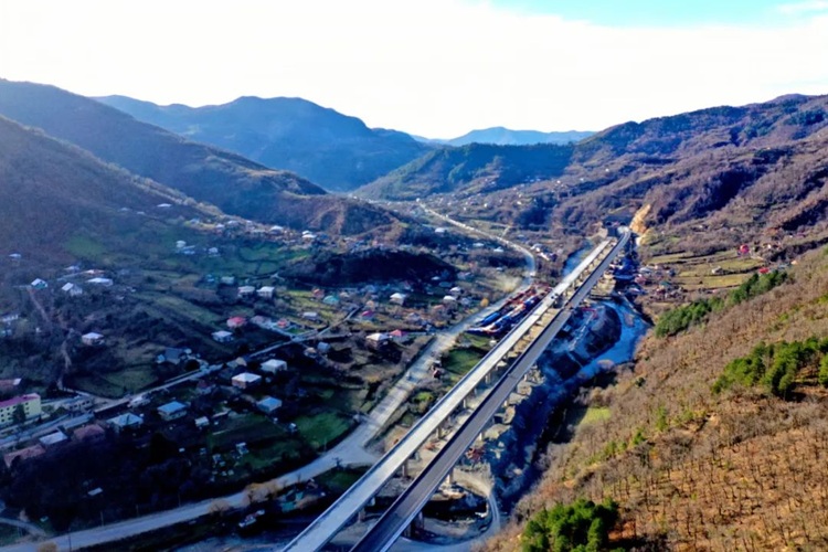 20250709932369.jpg 640 (6).jpg